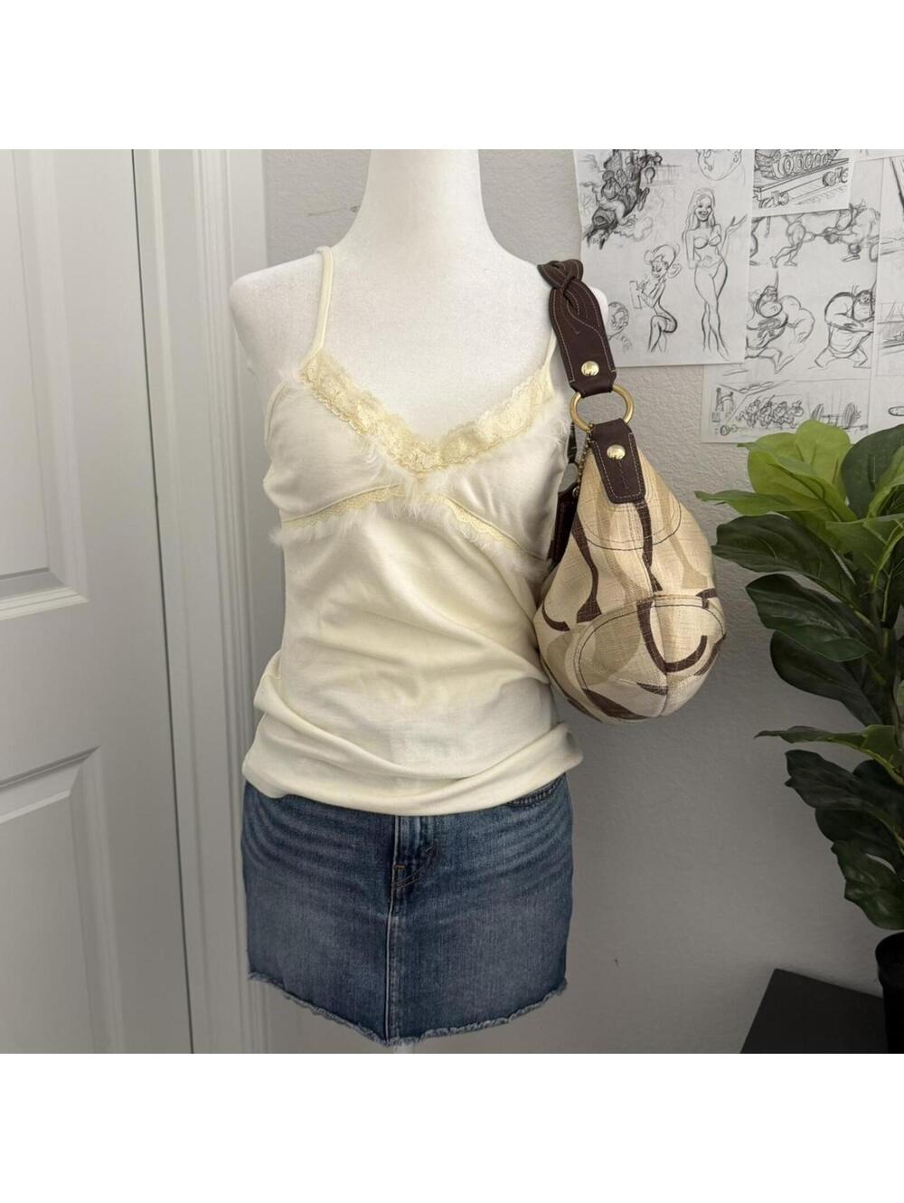 Lace tank top